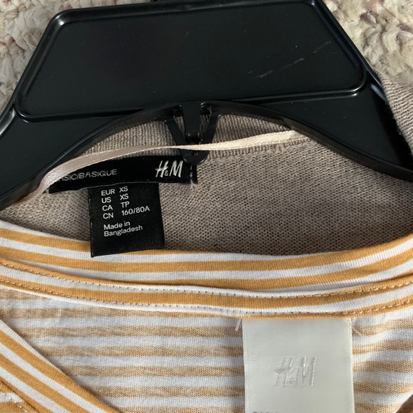 H&M t-shirt and cardigan - Picture 2 of 2